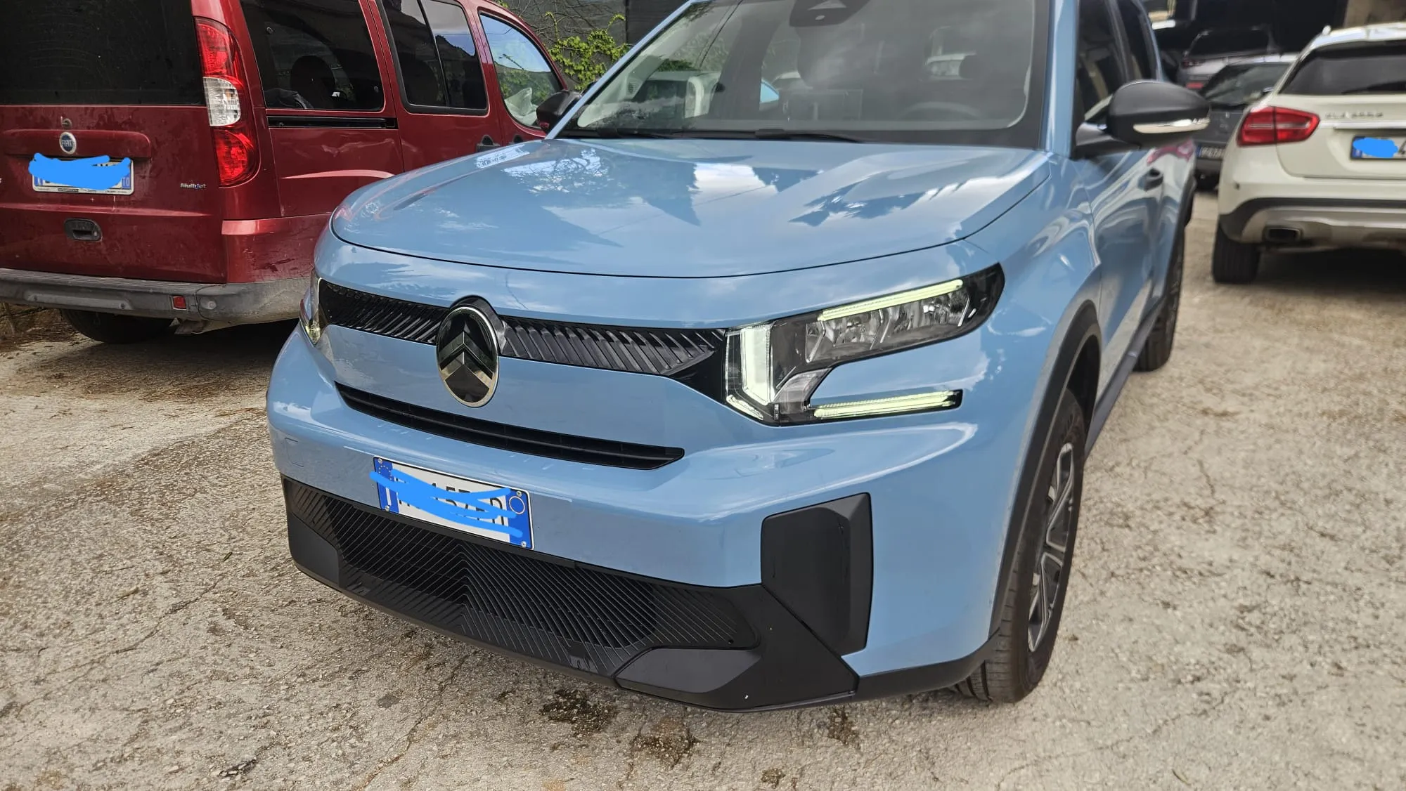 Citroën C3 Aircross nuova, auto sostitutiva disponibile a noleggio presso Autocarrozzeria Destro
